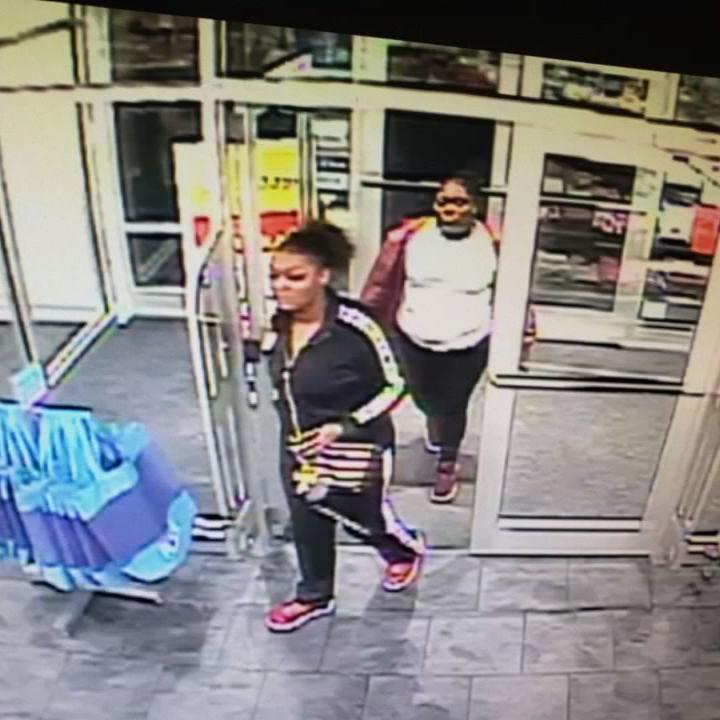 FRANKFORT - ROBBERY SUSPECTS BITE WORKER 12-28-18 (4).jpg